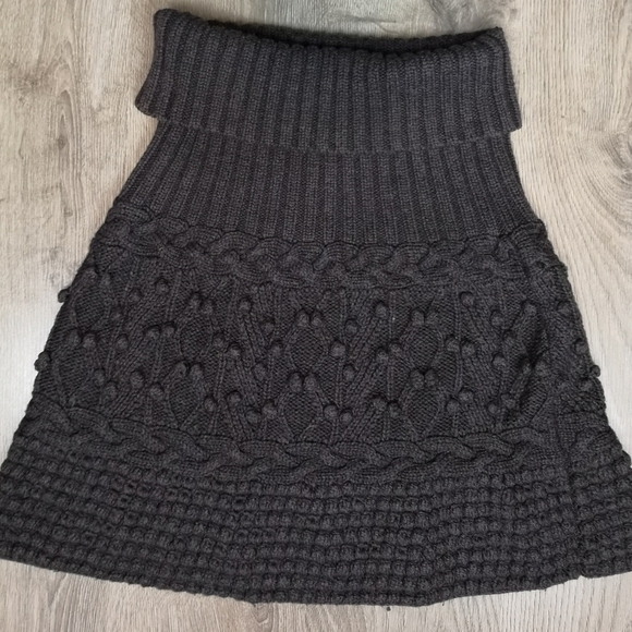 Vintage Grey Cable Knit Capelet Poncho - Picture 2 of 6